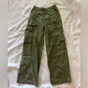 Y2K style cargo pants